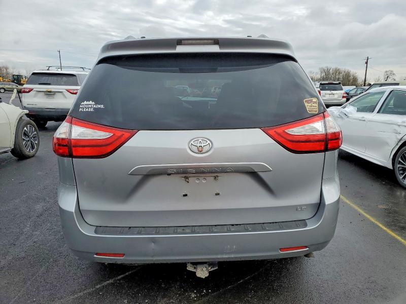 Photo 6 from auction – 2015 TOYOTA SIENNA LE with VIN 5TDKK3DC0FS556064