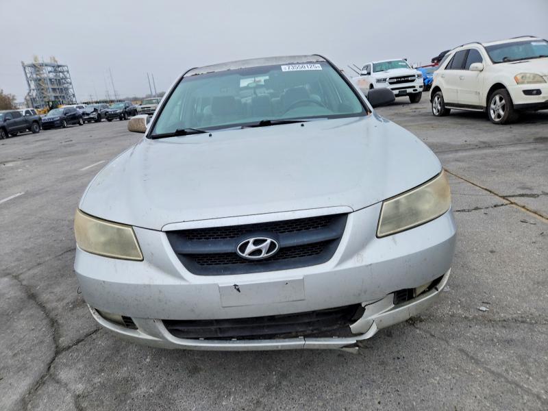 Photo 5 from auction – 2008 HYUNDAI SONATA with VIN 5NPEU46C58H401772