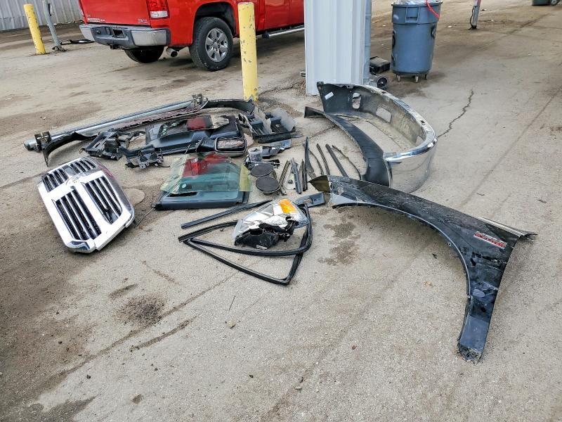 Photo 12 from auction – 2014 RAM 1500 SLT with VIN 1C6RR7GT1ES261775