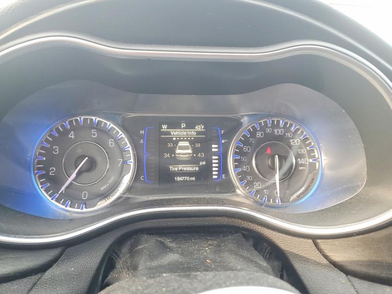 Photo 9 from auction – 2015 CHRYSLER 200 LIMITE with VIN 1C3CCCAB0FN635662