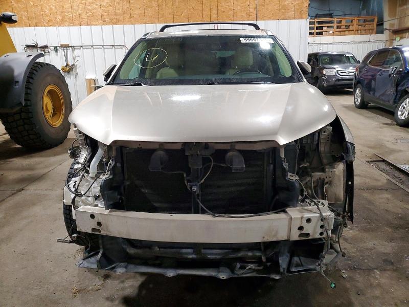 Photo 5 from auction – 2015 TOYOTA HIGHLANDER with VIN 5TDJKRFHXFS151384