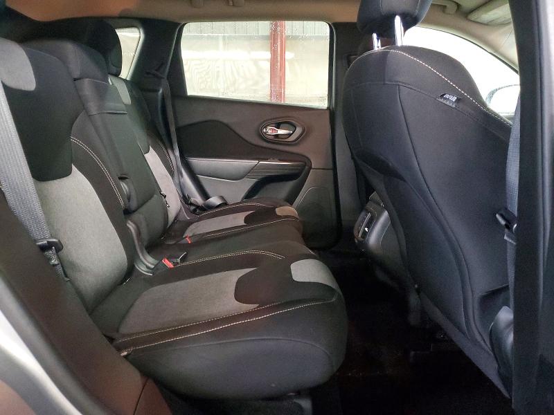 Photo 10 from auction – 2014 JEEP CHEROKEE with VIN 1C4PJMCS2EW124629