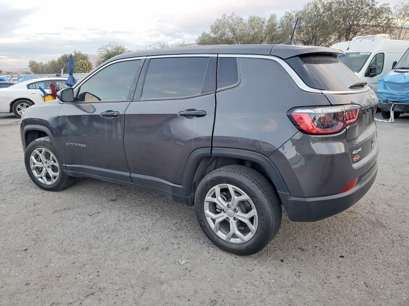 Photo 2 from auction – 2024 JEEP COMPASS with VIN 3C4NJDAN4RT140931