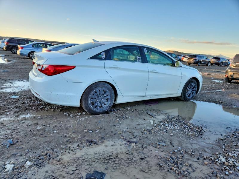 Photo 3 from auction – 2011 HYUNDAI SONATA GLS with VIN 5NPEB4AC6BH244919