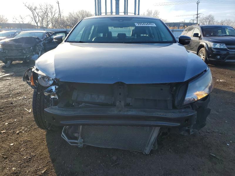 Photo 5 from auction – 2014 VOLKSWAGEN PASSAT SE with VIN 1VWBT7A33EC050573