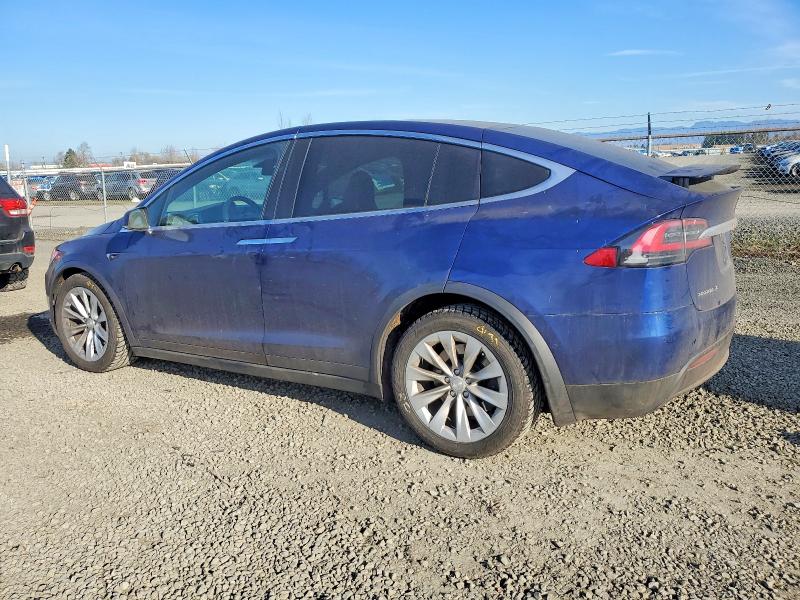 Photo 2 from auction – 2017 TESLA MODEL X with VIN 5YJXCBE28HF079605
