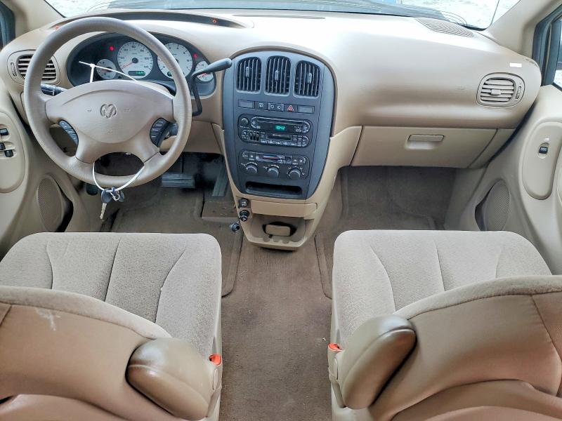 Photo 8 from auction – 2001 DODGE GRAND CARA with VIN 2B8GP443X1R270149