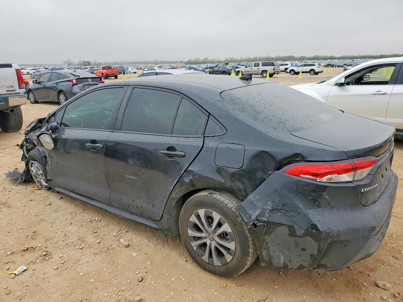 Photo 2 from auction – 2022 TOYOTA COROLLA with VIN JTDEAMDE9NJ057444