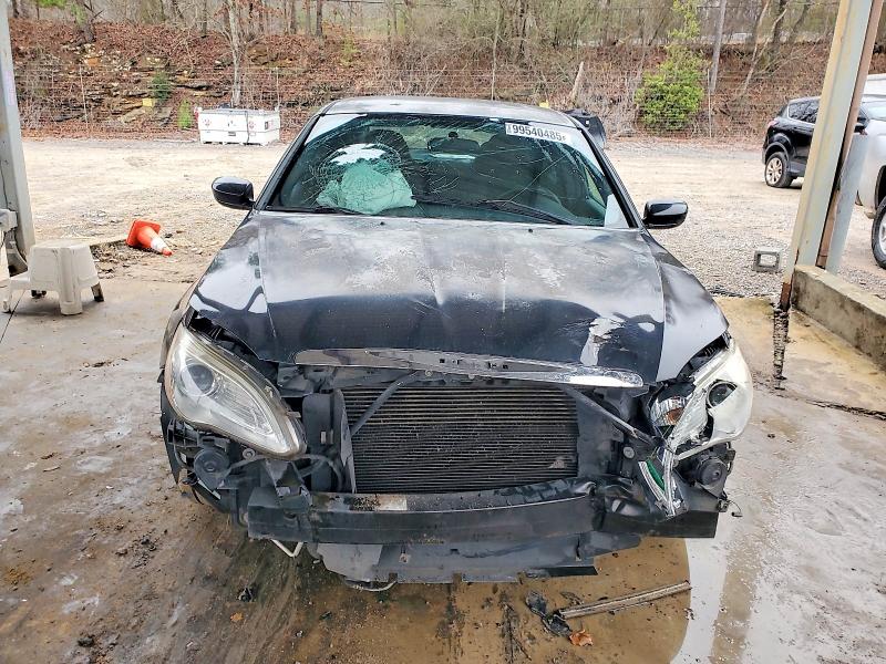 Photo 5 from auction – 2012 CHRYSLER 200 LX with VIN 1C3CCBAB1CN163834