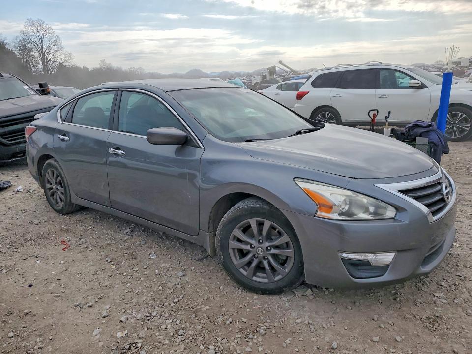Photo 4 from auction – 2015 NISSAN ALTIMA with VIN 1N4AL3AP0FN396117