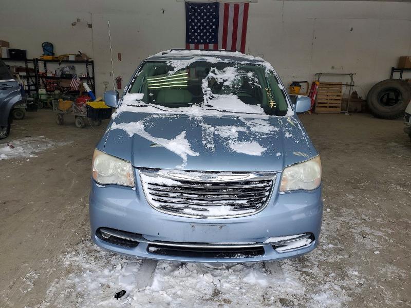 Photo 5 from auction – 2013 CHRYSLER TOWN & COU with VIN 2C4RC1BG0DR653177