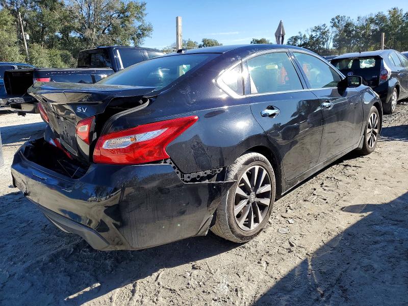 Photo 3 from auction – 2017 NISSAN ALTIMA with VIN 1N4AL3AP3HC120206