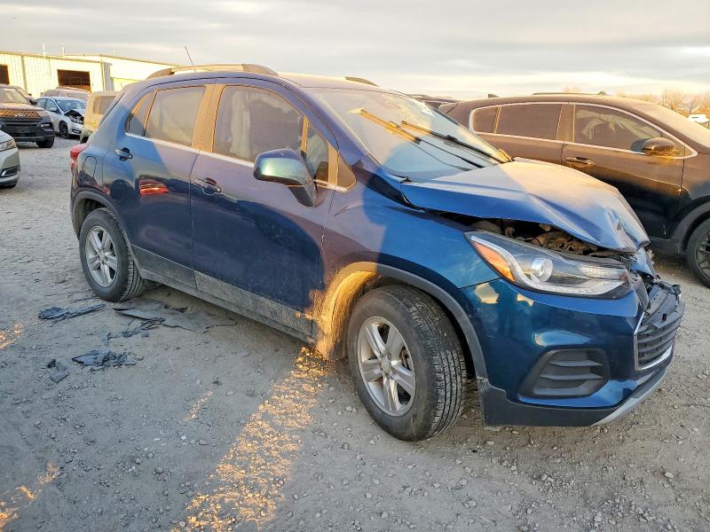 Photo 4 from auction – 2019 CHEVROLET TRAX 1LT with VIN 3GNCJLSB3KL297790