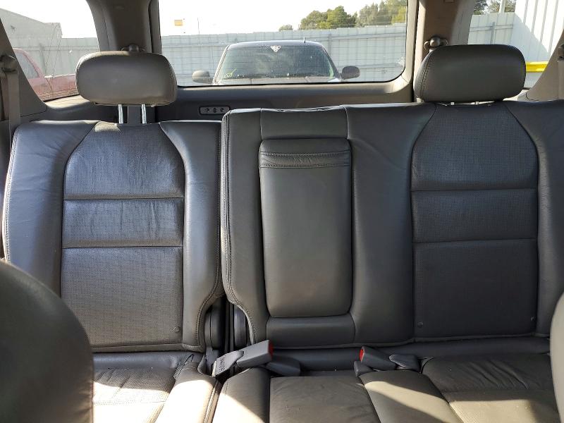 Photo 10 from auction – 2005 ACURA MDX TOURIN with VIN 2HNYD18685H502113