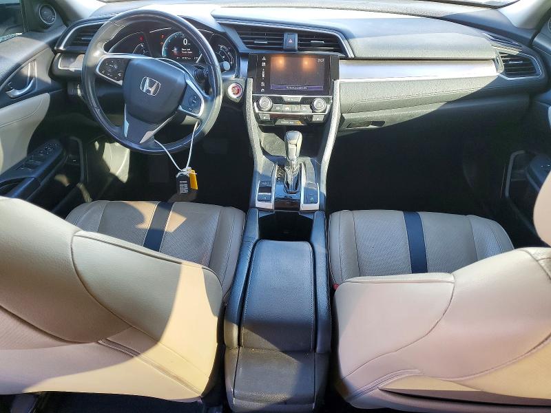 Photo 8 from auction – 2017 HONDA CIVIC EXL with VIN 2HGFC1F71HH640786