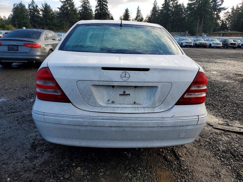 Photo 6 from auction – 2001 MERCEDES-BENZ C with VIN WDBRF61J01F118367