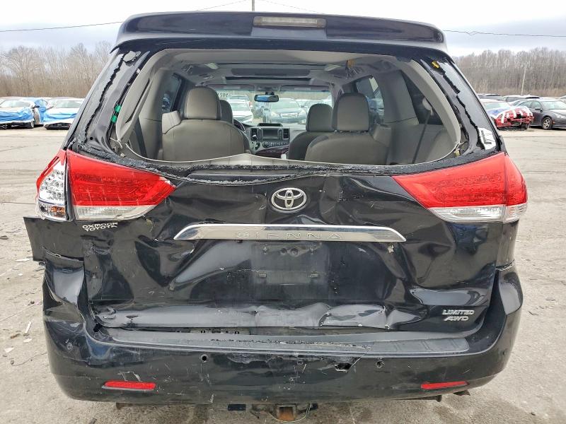 Photo 6 from auction – 2011 TOYOTA SIENNA XLE with VIN 5TDDK3DC8BS008705