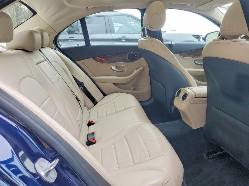 Photo 10 from auction – 2017 MERCEDES-BENZ C with VIN 55SWF4JBXHU211752