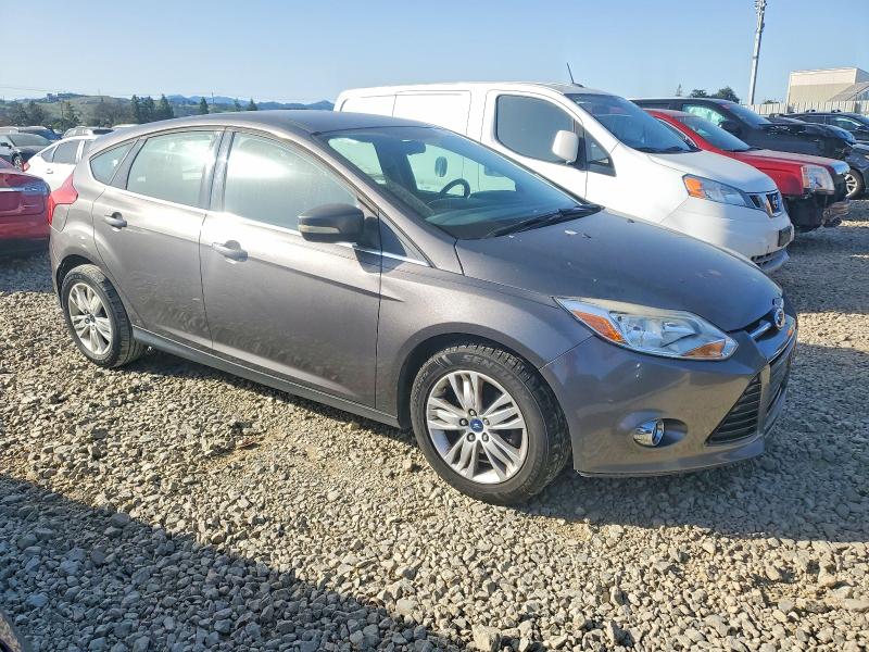 Photo 4 from auction – 2012 FORD FOCUS SEL with VIN 1FAHP3M28CL311681
