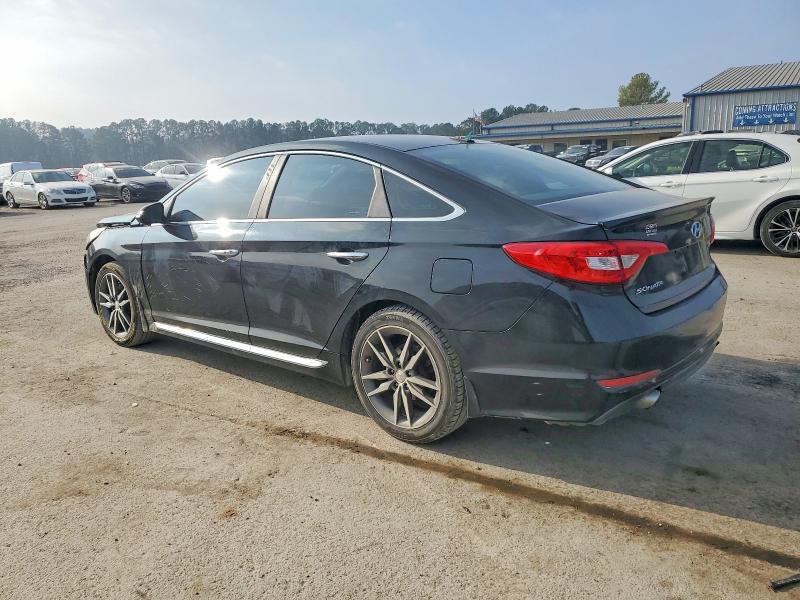 Photo 2 from auction – 2015 HYUNDAI SONATA with VIN 5NPE34AB6FH182030