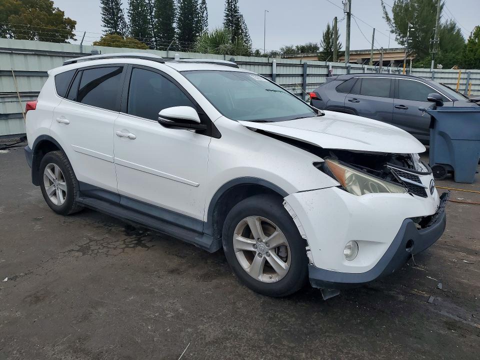 صورة رقم 4 من المزاد - 2014 TOYOTA RAV4 مع VIN 2T3WFREV1EW114545