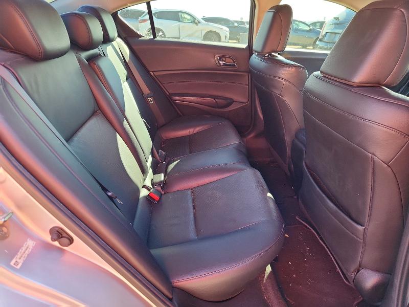 Photo 10 from auction – 2013 ACURA ILX 20 PRE with VIN 19VDE1F56DE003972