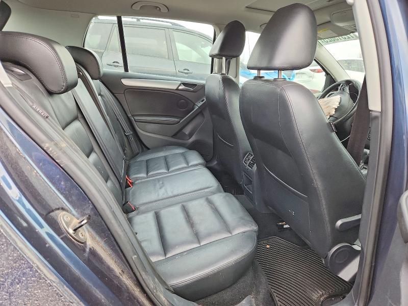 Photo 10 from auction – 2010 VOLKSWAGEN GOLF with VIN WVWDA9AJ7AW420153