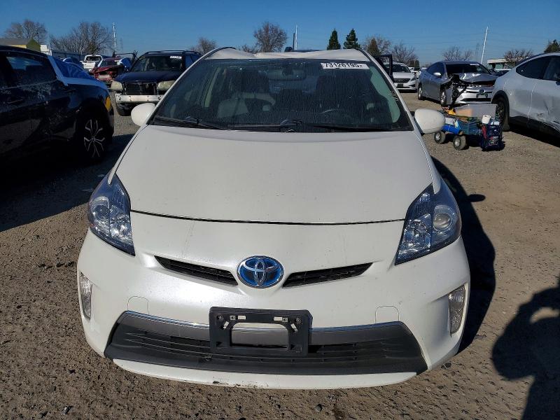 Photo 5 from auction – 2014 TOYOTA PRIUS PLUG with VIN JTDKN3DP6E3052807