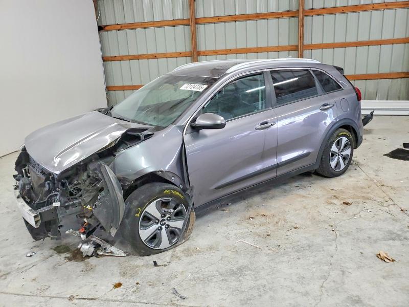 KIA NIRO 2017 with VIN KNDCB3LC8H5068396 - Photo from auction