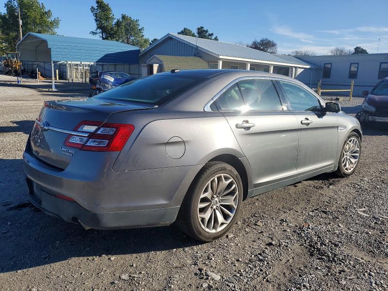 Photo 3 from auction – 2013 FORD TAURUS with VIN 1FAHP2F87DG102423