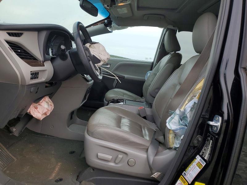 Photo 7 from auction – 2017 TOYOTA SIENNA with VIN 5TDYZ3DCXHS851696