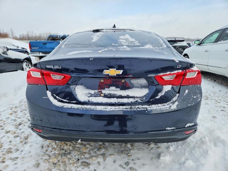Photo 6 from auction – 2018 CHEVROLET MALIBU LT with VIN 1G1ZD5STXJF108407