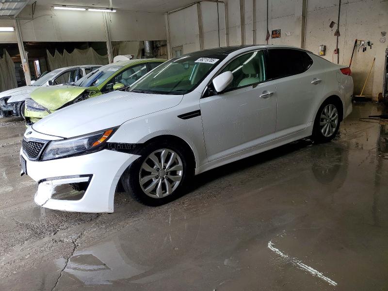 KIA OPTIMA 2015 with VIN 5XXGN4A74FG354727 - Photo from auction