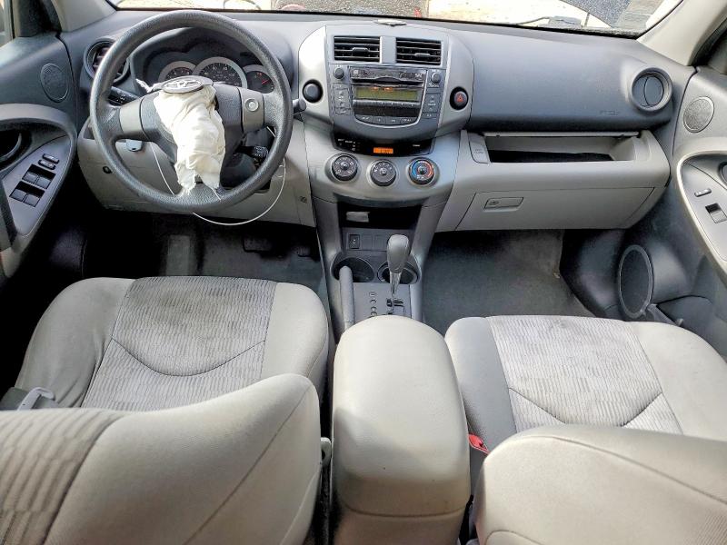 Photo 8 from auction – 2011 TOYOTA RAV4 with VIN 2T3ZF4DV7BW078003