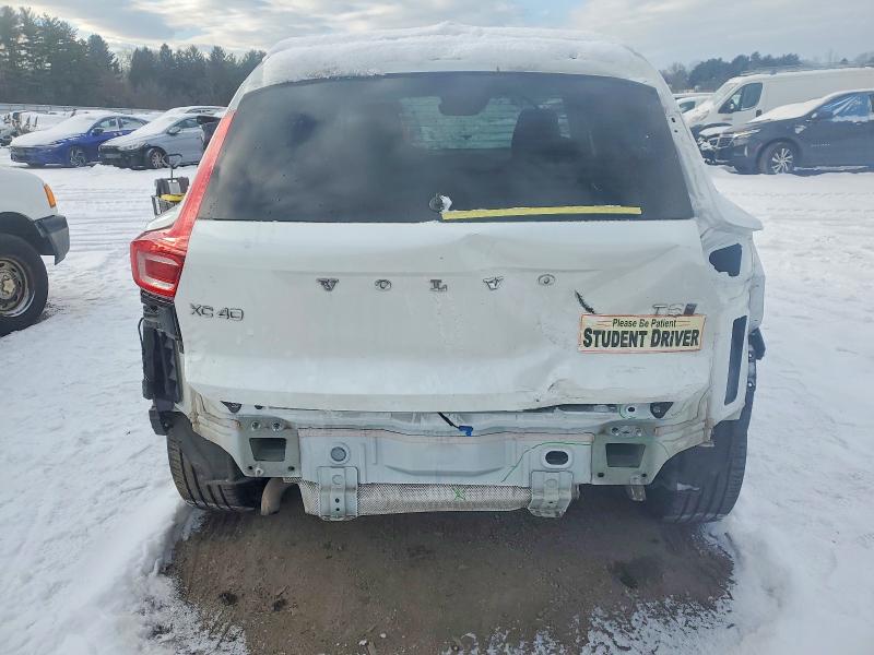 Photo 6 from auction – 2021 VOLVO XC40 with VIN YV4162UK1M2478297