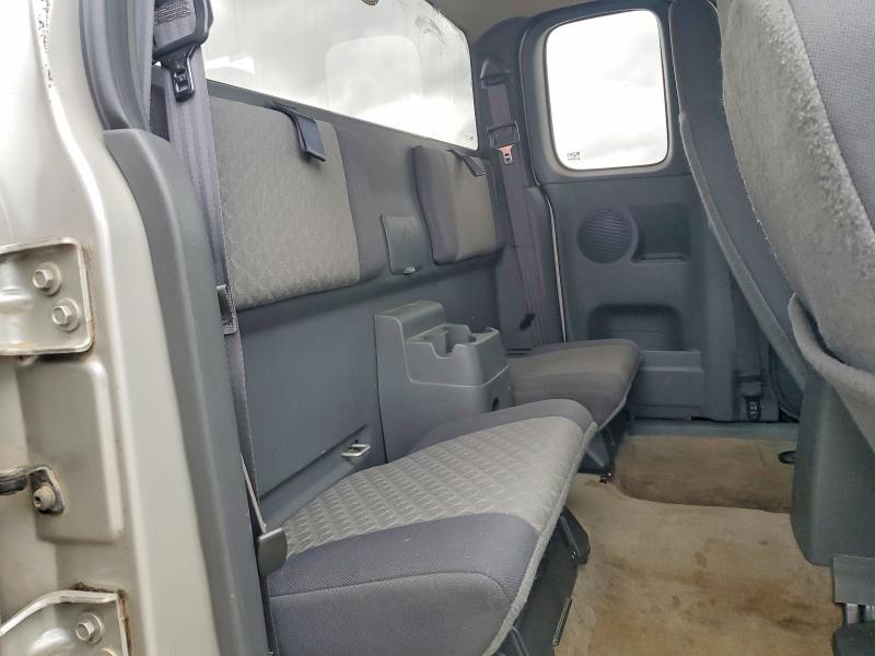 Photo 10 from auction – 2005 GMC CANYON with VIN 1GTDT196858151893