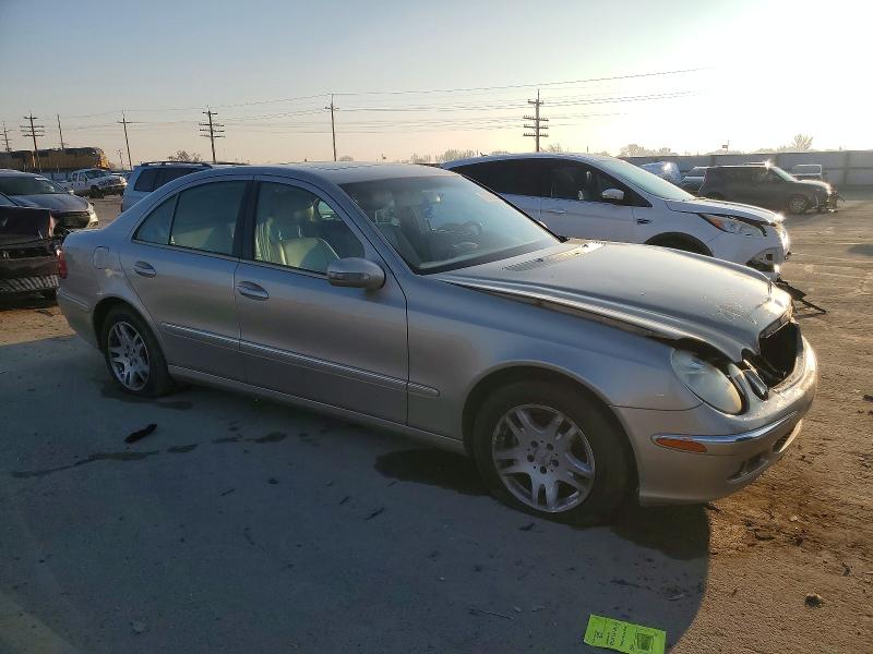 Photo 4 from auction – 2005 MERCEDES-BENZ E 320 with VIN WDBUF65J95A716318