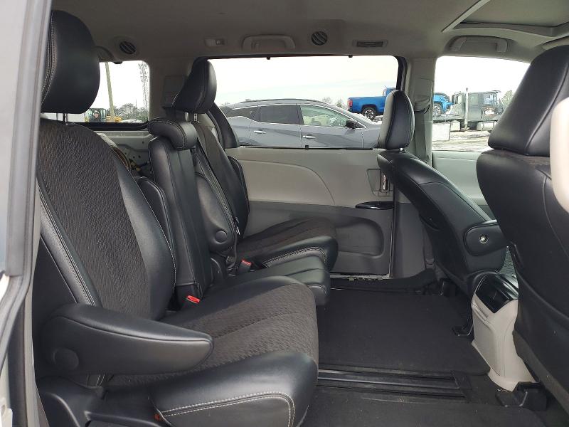 Photo 11 from auction – 2011 TOYOTA SIENNA SPO with VIN 5TDXK3DC2BS106934