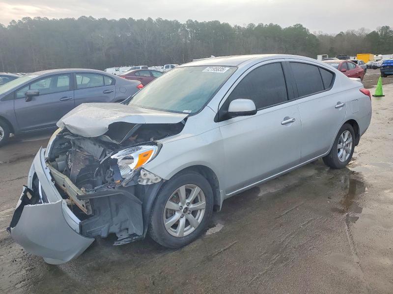 Photo 1 from auction – 2014 NISSAN VERSA S with VIN 3N1CN7AP5EL829209