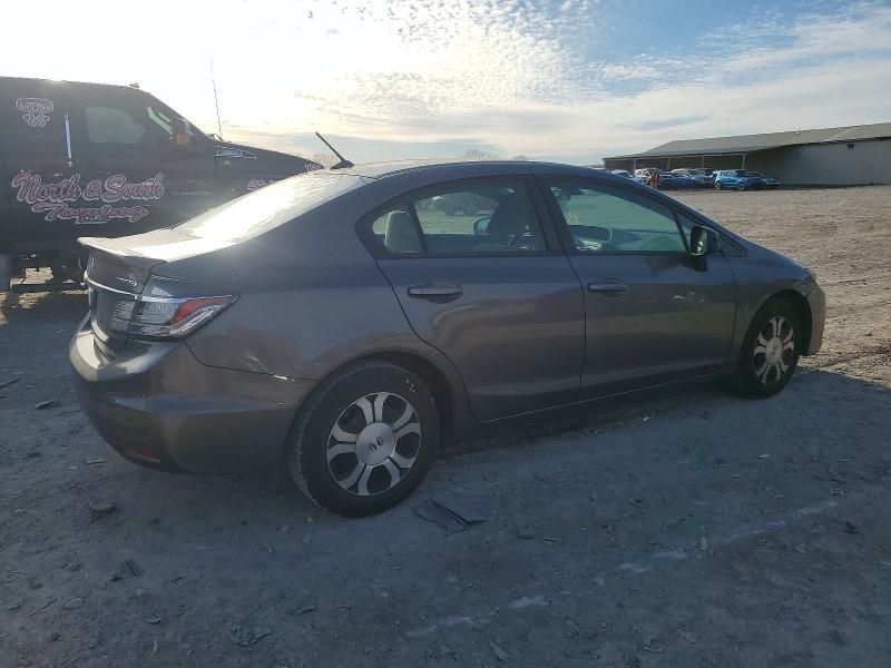 Photo 3 from auction – 2013 HONDA CIVIC HYBR with VIN 19XFB4F22DE001202