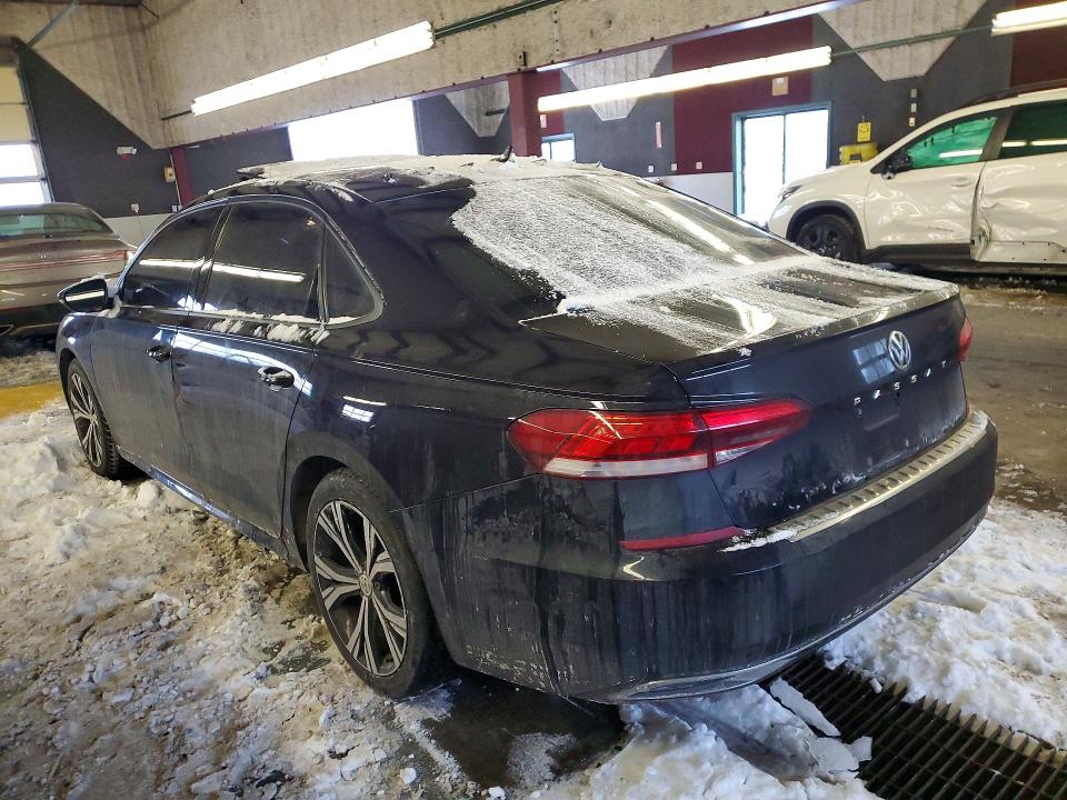 Photo 2 from auction – 2022 VOLKSWAGEN PASSAT with VIN 1VWSA7A37NC010146