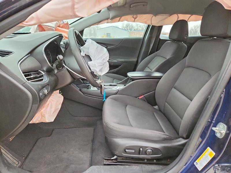 Photo 7 from auction – 2017 CHEVROLET MALIBU LT with VIN 1G1ZE5ST2HF231836