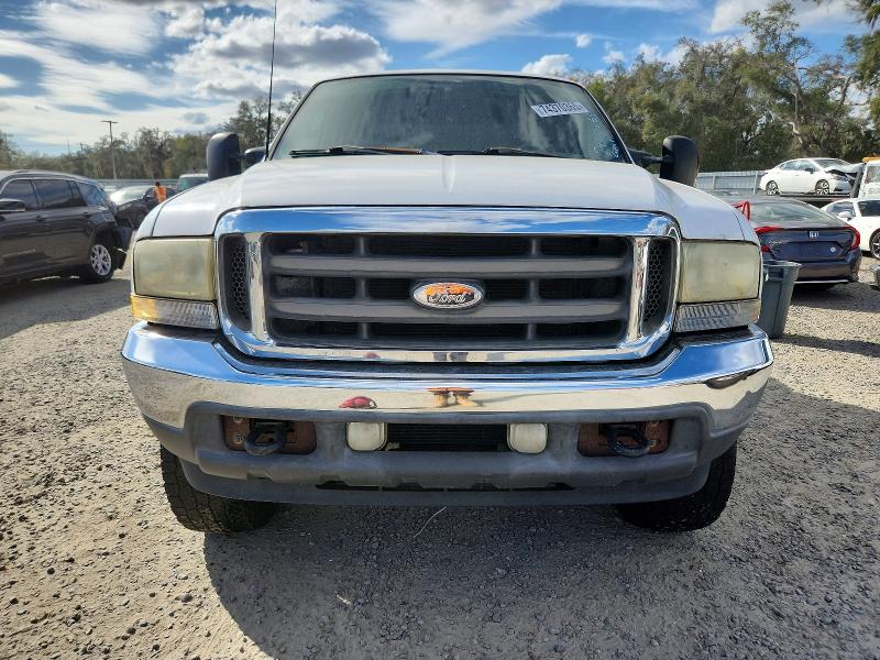 Zdjęcie 5 z aukcji – 2003 FORD F350 SRW S z VIN 1FTSW31P73EC07030