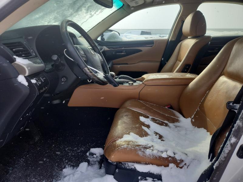 Photo 7 from auction – 2015 LEXUS LS 460 with VIN JTHCL5EF0F5024050
