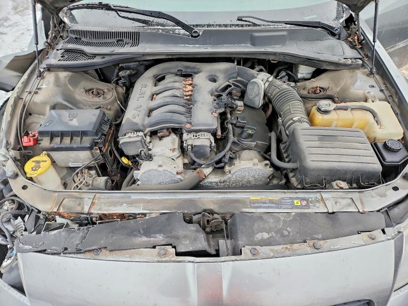 Photo 11 from auction – 2005 DODGE MAGNUM SXT with VIN 2D4FV48VX5H165370