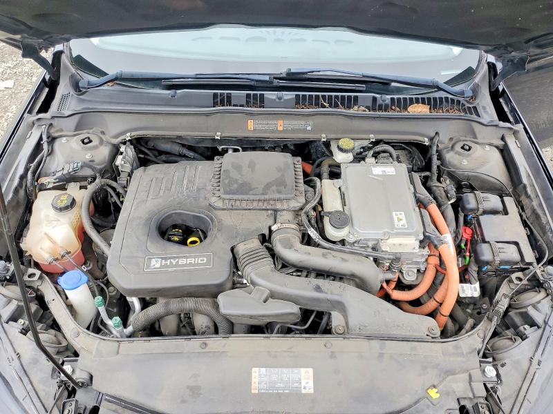 Photo 11 from auction – 2017 FORD FUSION with VIN 3FA6P0LU2HR285869