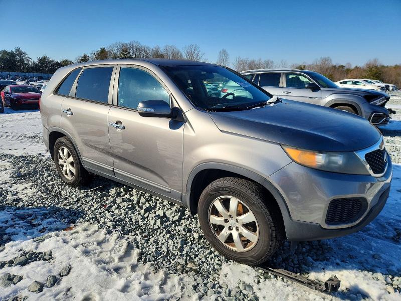 Photo 4 from auction – 2012 KIA SORENTO BA with VIN 5XYKT4A12CG220527