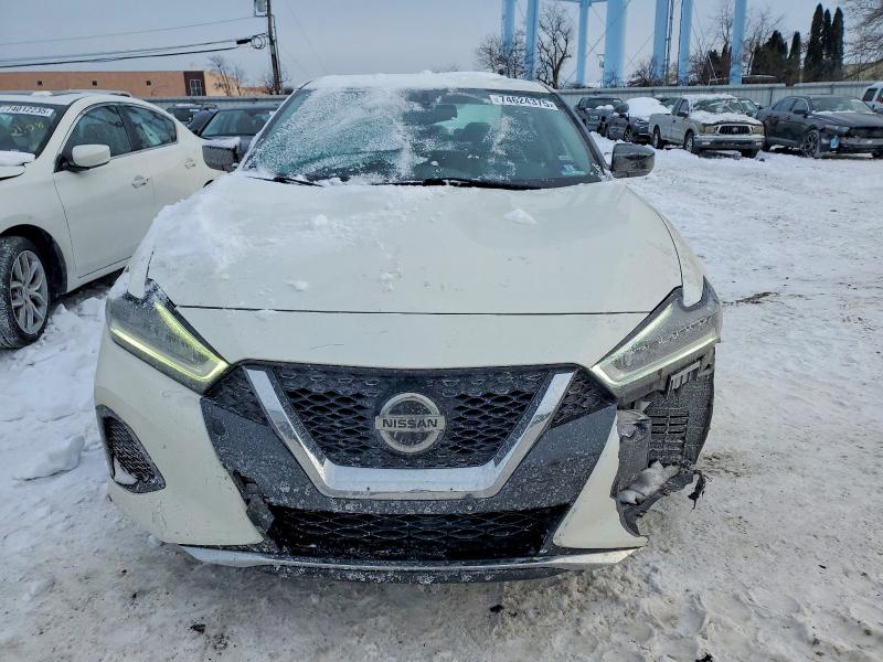 Photo 5 from auction – 2019 NISSAN MAXIMA with VIN 1N4AA6AV7KC375535