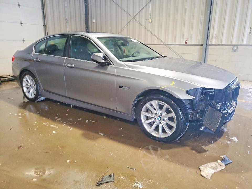 Photo 4 from auction – 2014 BMW 535 XI with VIN WBA5B3C57ED533338