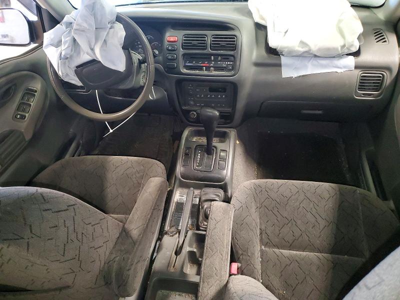 Photo 8 from auction – 2004 CHEVROLET TRACKER ZR with VIN 2CNBJ734346916323
